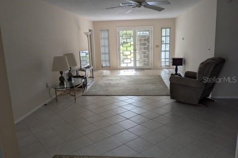 House in Sarasota, Florida 2 bedrooms, 164.25 sq.m. № 2236027 - photo 8