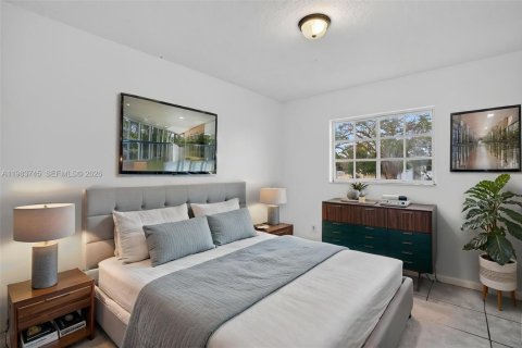 House in Cutler Bay, Florida 4 bedrooms, 202.53 sq.m. № 2046786 - photo 22