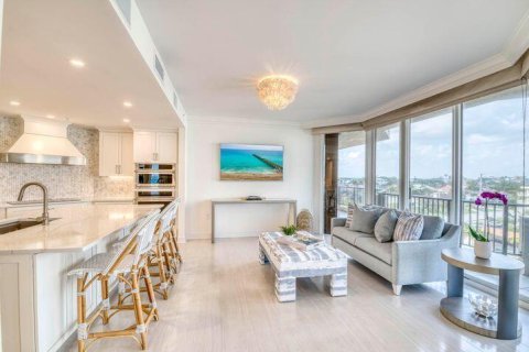 Condo in Juno Beach, Florida, 3 bedrooms № 2242319 - photo 7