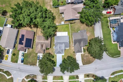 House in Clermont, Florida 3 bedrooms, 116.5 sq.m. № 2220851 - photo 26