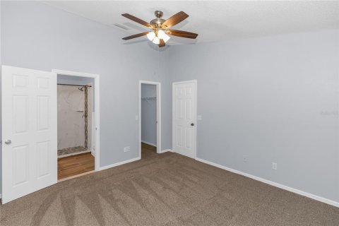 House in Clermont, Florida 3 bedrooms, 116.5 sq.m. № 2220851 - photo 9