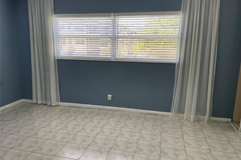 Copropriété à vendre à Lauderhill, Floride: 2 chambres, 80.82 m2 № 2089383 - photo 11