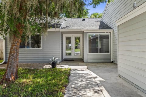 House in Palm Coast, Florida 2 bedrooms, 115.01 sq.m. № 1883472 - photo 2