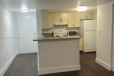 Condominio en venta en Sunrise, Florida, 3 dormitorios, 112.97 m2 № 2048402 - foto 7