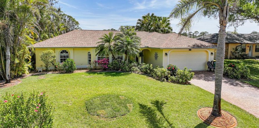 Casa en Port Charlotte, Florida 3 dormitorios, 148.92 m2 № 1591173
