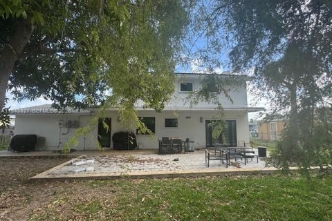 Купить виллу или дом в Майами, Флорида 3 спальни, 157.93м2, № 2080151 - фото 26