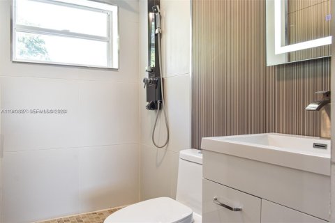 Купить виллу или дом в Майами, Флорида 3 спальни, 157.93м2, № 2080151 - фото 21