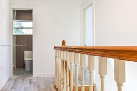 Купить виллу или дом в Майами, Флорида 3 спальни, 157.93м2, № 2080151 - фото 16