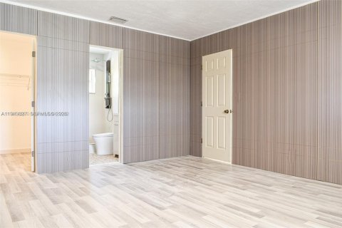 Купить виллу или дом в Майами, Флорида 3 спальни, 157.93м2, № 2080151 - фото 13