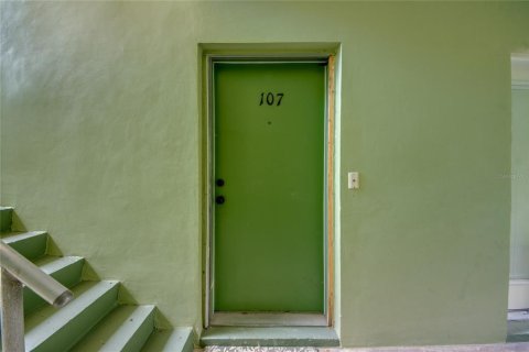 Купить кондоминиум в Форт Майерс, Флорида 4 комнаты, 81.94м2, № 1908685 - фото 4