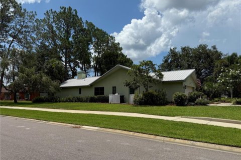 Villa ou maison à vendre à Palm Harbor, Floride: 4 chambres, 256.41 m2 № 2139685 - photo 2