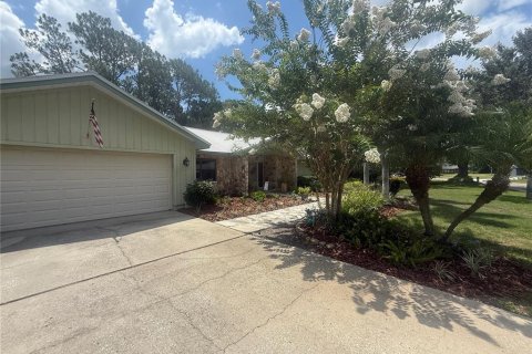 Villa ou maison à vendre à Palm Harbor, Floride: 4 chambres, 256.41 m2 № 2139685 - photo 5