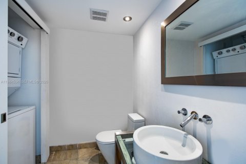 Снять в аренду кондоминиум в Майами-Бич, Флорида 2 спальни, 120.77м2, № 2045737 - фото 9