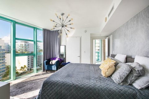 Снять в аренду кондоминиум в Майами-Бич, Флорида 2 спальни, 120.77м2, № 2045737 - фото 11