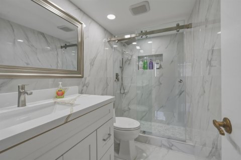 Condominio en venta en Pembroke Pines, Florida, 1 dormitorio, 83.61 m2 № 2175494 - foto 4