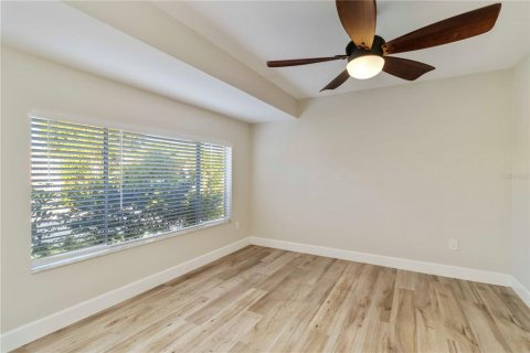 House in North Port, Florida 3 bedrooms, 122.63 sq.m. № 1837831 - photo 16