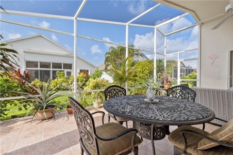House in North Fort Myers, Florida 2 bedrooms, 155.24 sq.m. № 1778896 - photo 26