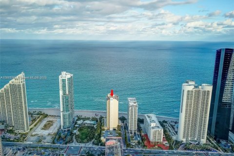 Copropriété à vendre à Sunny Isles Beach, Floride: 2 chambres, 136.57 m2 № 2049873 - photo 8