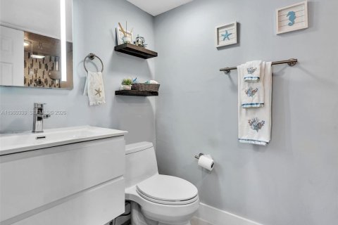 Купить кондоминиум в Майами-Бич, Флорида 2 спальни, 167.69м2, № 2023881 - фото 21