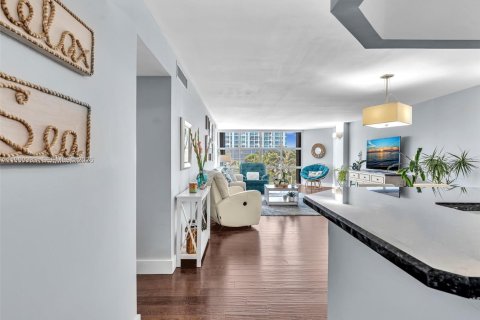 Купить кондоминиум в Майами-Бич, Флорида 2 спальни, 167.69м2, № 2023881 - фото 2