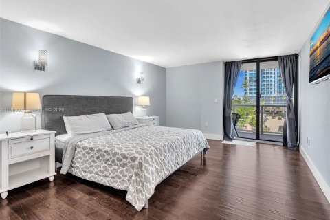 Купить кондоминиум в Майами-Бич, Флорида 2 спальни, 167.69м2, № 2023881 - фото 28