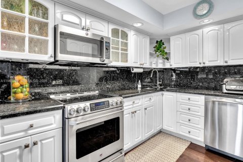 Купить кондоминиум в Майами-Бич, Флорида 2 спальни, 167.69м2, № 2023881 - фото 7