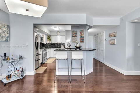 Купить кондоминиум в Майами-Бич, Флорида 2 спальни, 167.69м2, № 2023881 - фото 5