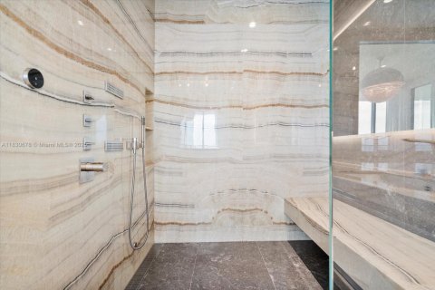 Copropriété à louer à Sunny Isles Beach, Floride: 4 chambres, 305.37 m2 № 1806237 - photo 27