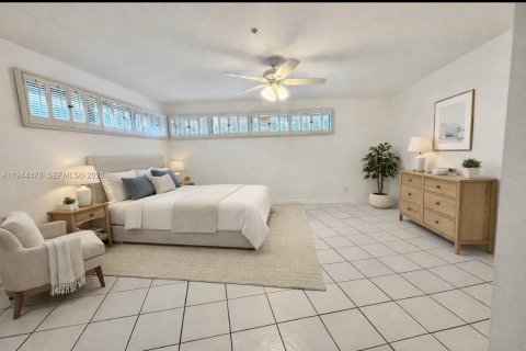 Condominio en alquiler en Hollywood, Florida, 3 dormitorios, 187.66 m2 № 2001049 - foto 21