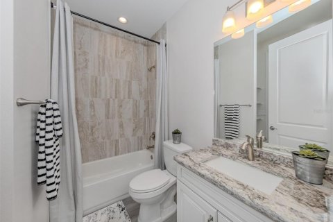 Купить виллу или дом в Венеция, Флорида 7 комнат, 189.99м2, № 946361 - фото 11