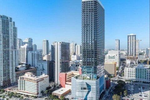 Condominio en alquiler en Miami, Florida, 2 dormitorios, 111.67 m2 № 1748415 - foto 9