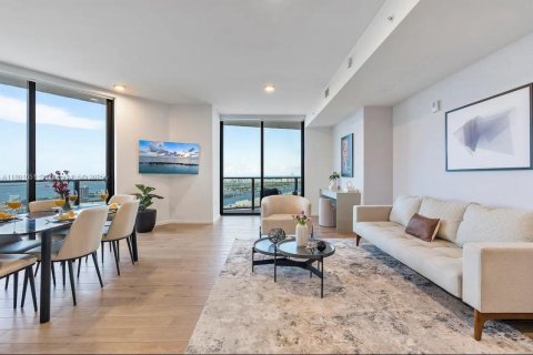 Condominio en alquiler en Miami, Florida, 2 dormitorios, 111.67 m2 № 1748415 - foto 5