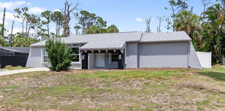 Casa en Port Charlotte, Florida 3 dormitorios, 135.54 m2 № 1808335