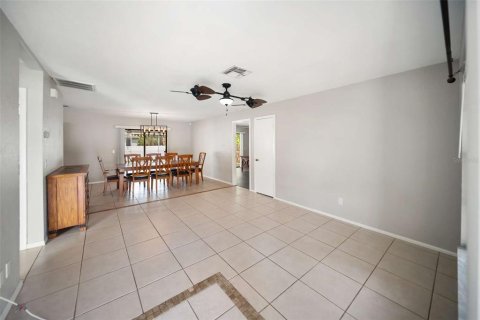 Villa ou maison à louer à Port Charlotte, Floride: 3 chambres, 135.54 m2 № 1808335 - photo 28