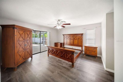 House in Port Charlotte, Florida 3 bedrooms, 135.54 sq.m. № 1808335 - photo 24