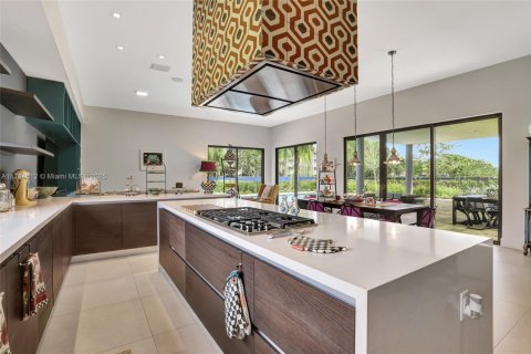 Купить виллу или дом в Уэстон, Флорида 5 спален, 498.7м2, № 1954242 - фото 22