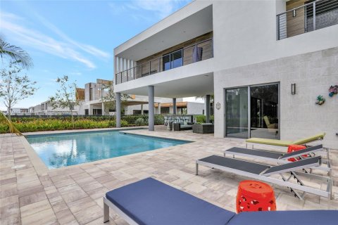 Купить виллу или дом в Уэстон, Флорида 5 спален, 498.7м2, № 1954242 - фото 29