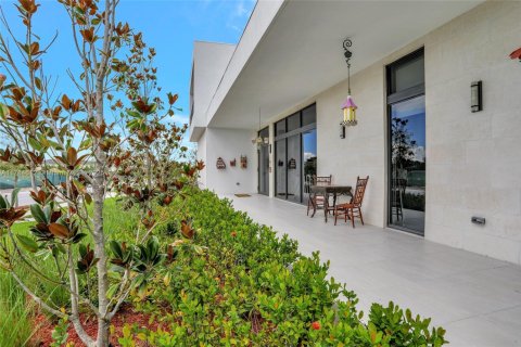 Купить виллу или дом в Уэстон, Флорида 5 спален, 498.7м2, № 1954242 - фото 6