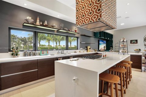 Купить виллу или дом в Уэстон, Флорида 5 спален, 498.7м2, № 1954242 - фото 18