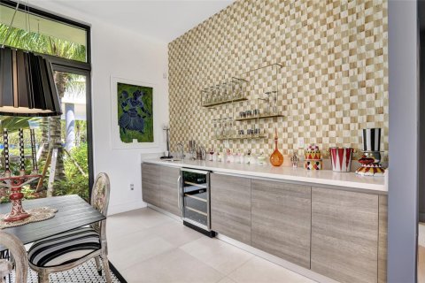 Купить виллу или дом в Уэстон, Флорида 5 спален, 498.7м2, № 1954242 - фото 13