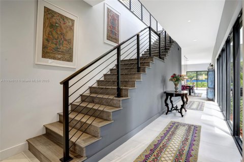 Купить виллу или дом в Уэстон, Флорида 5 спален, 498.7м2, № 1954242 - фото 17