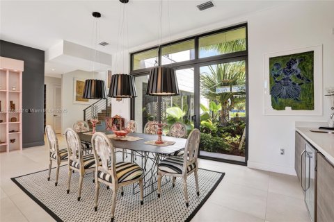 Купить виллу или дом в Уэстон, Флорида 5 спален, 498.7м2, № 1954242 - фото 12