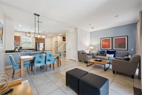Adosado en venta en Kissimmee, Florida, 2 dormitorios, 125.42 m2 № 2217895 - foto 6