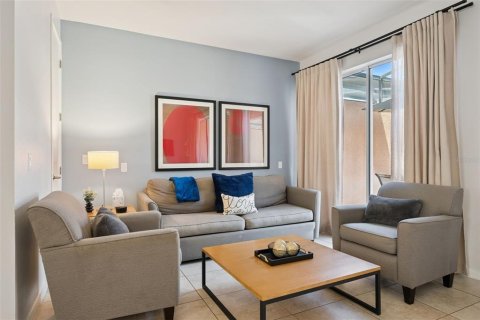 Adosado en venta en Kissimmee, Florida, 2 dormitorios, 125.42 m2 № 2217895 - foto 4