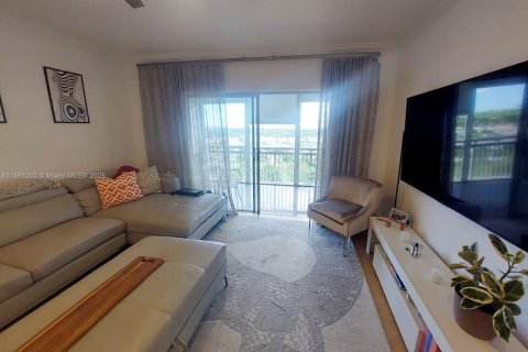 Купить кондоминиум в Холливуд, Флорида 1 спальня, 78.41м2, № 1891422 - фото 12