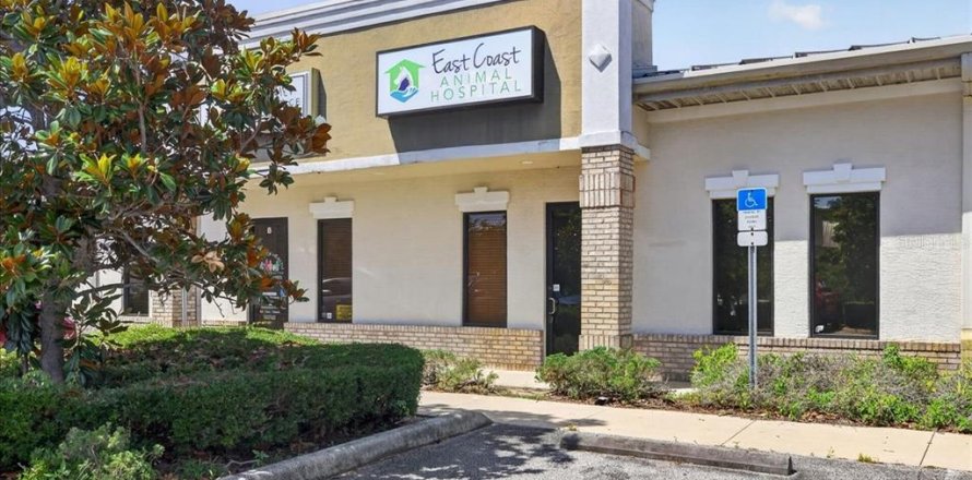 Immobilier commercial à Palm Coast, Floride 146.6 m2 № 2142413