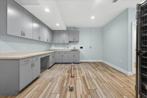 Immobilier commercial à louer à Palm Coast, Floride: 146.6 m2 № 2142413 - photo 16