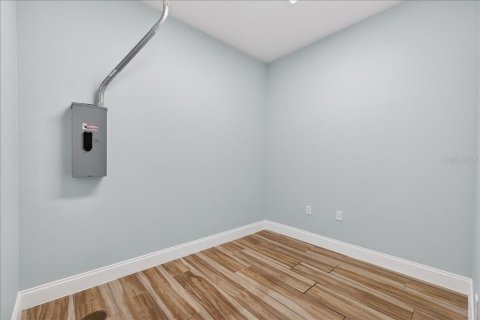 Immobilier commercial à louer à Palm Coast, Floride: 146.6 m2 № 2142413 - photo 13