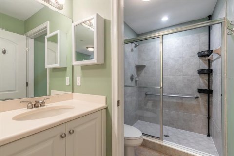 Condo in New Smyrna Beach, Florida, 2 bedrooms  № 2131172 - photo 24