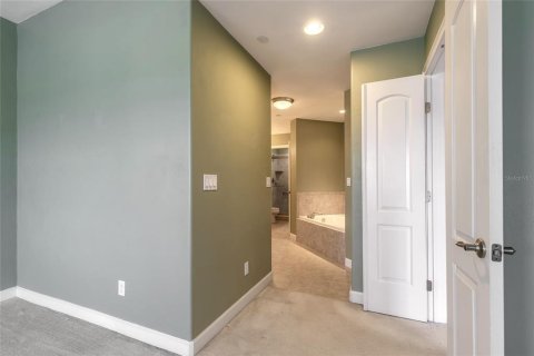 Condo in New Smyrna Beach, Florida, 2 bedrooms  № 2131172 - photo 22